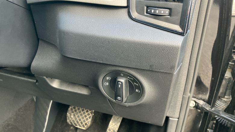 Skoda Karoq 1.5 TSI SE 5dr DSG Petrol Estate